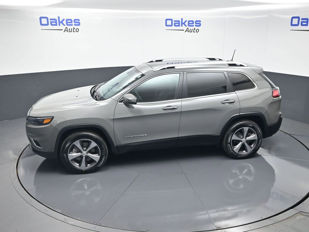 Used 2020 Jeep Cherokee Limited image 51