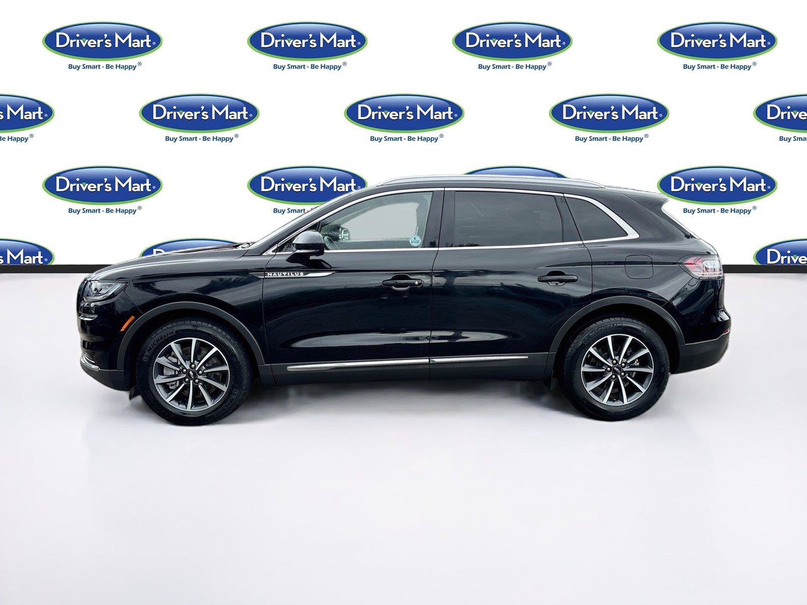 Used 2022 Lincoln Nautilus FWD image 4