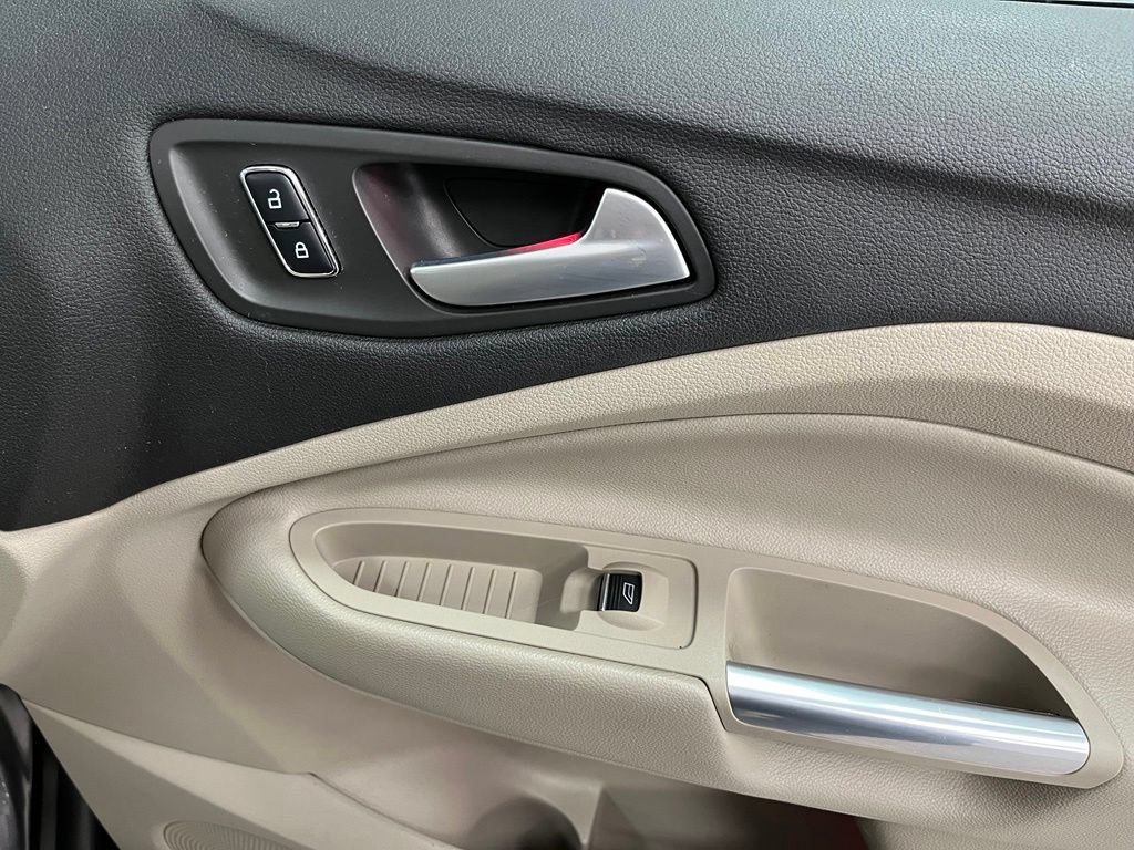 Used 2014 Ford C-MAX SEL w/ Equipment Group 302A FWD image 55