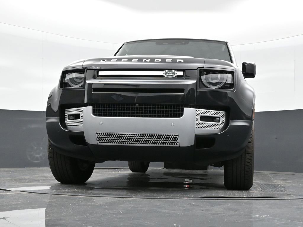 Used 2024 Land Rover Defender 110 S image 41