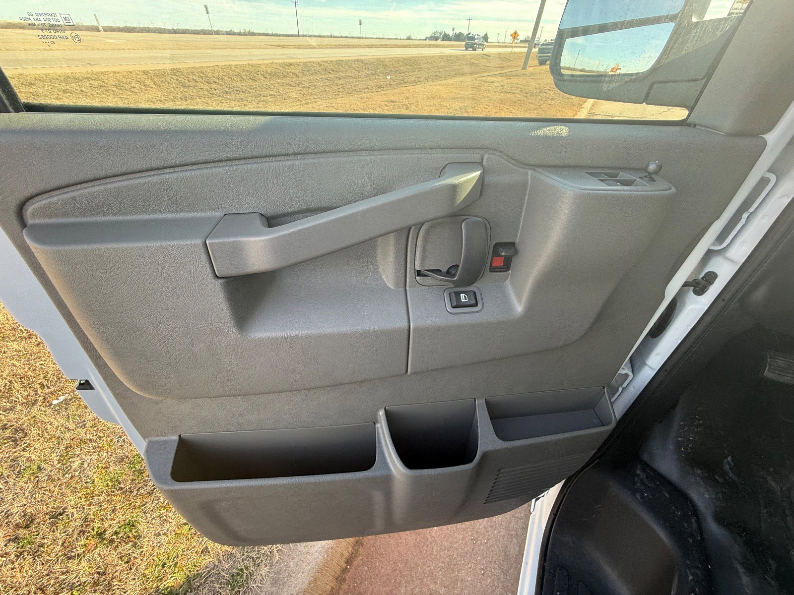 New 2025 Chevrolet Express 3500 Extended w/ Driver Convenience Package RWD image 10