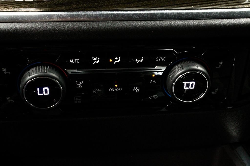 Used 2026 Chevrolet Silverado 1500 RST AWD/4WD image 29