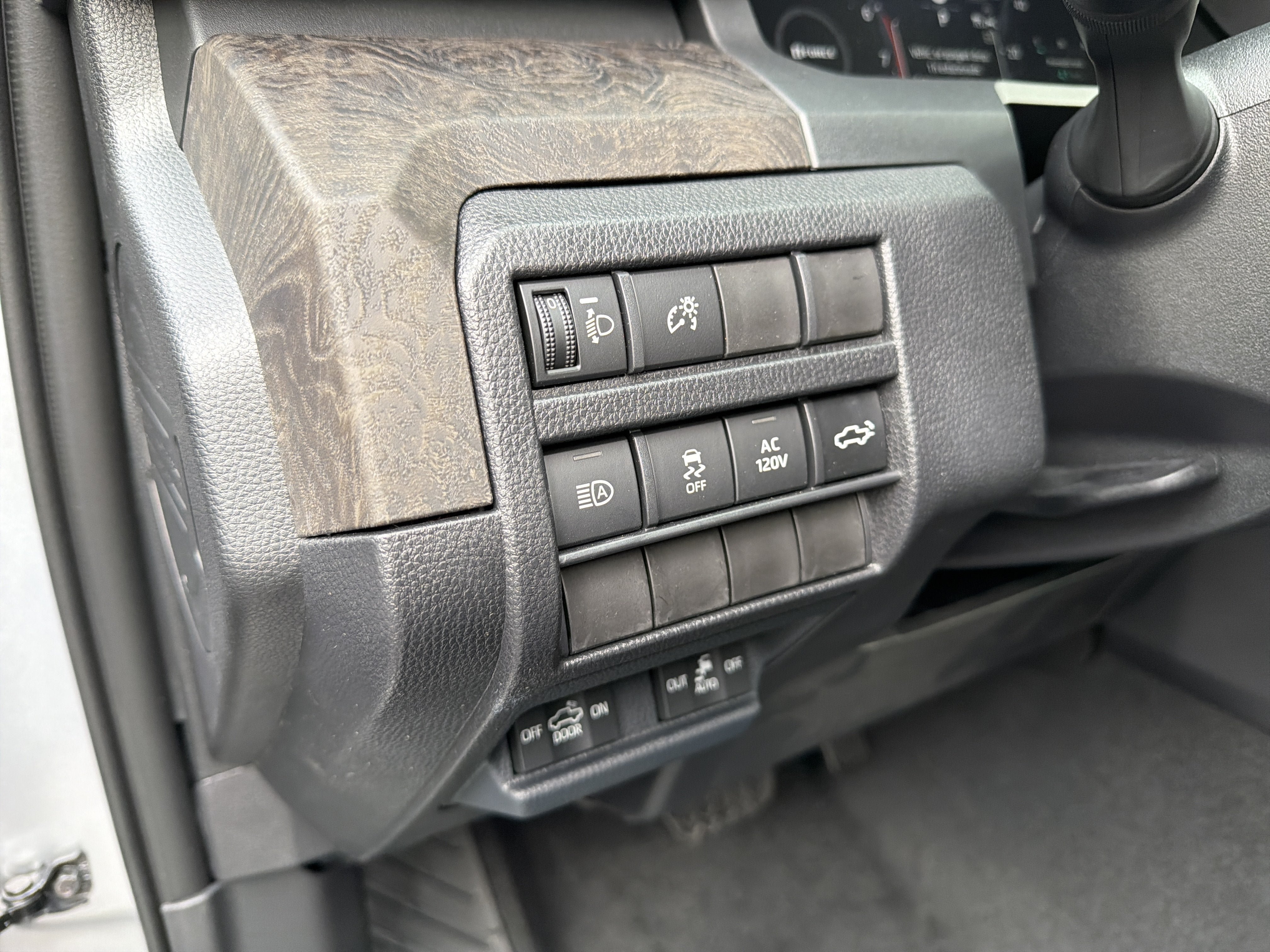 New 2026 Toyota Tacoma Limited AWD/4WD image 12