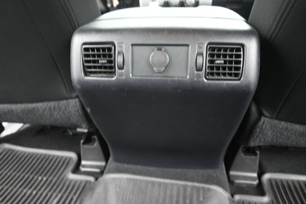 Used 2017 Toyota Tundra SR5 w/ SR5 Upgrade Package RWD image 12