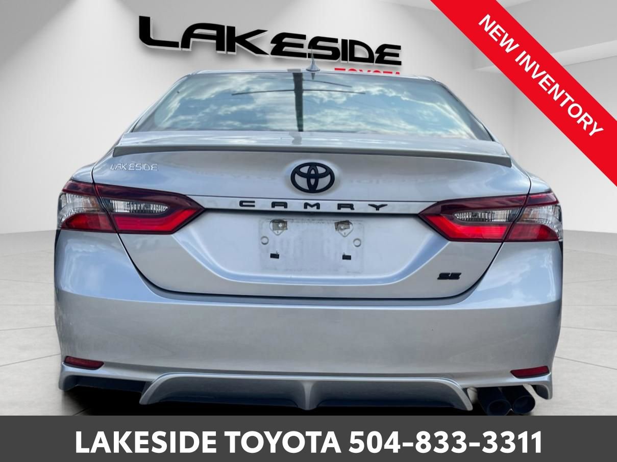 Certified 2023 Toyota Camry SE w/ Convenience Package image 5