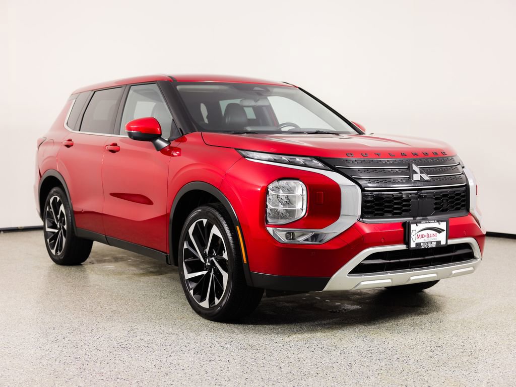 Used 2022 Mitsubishi Outlander SE image 11