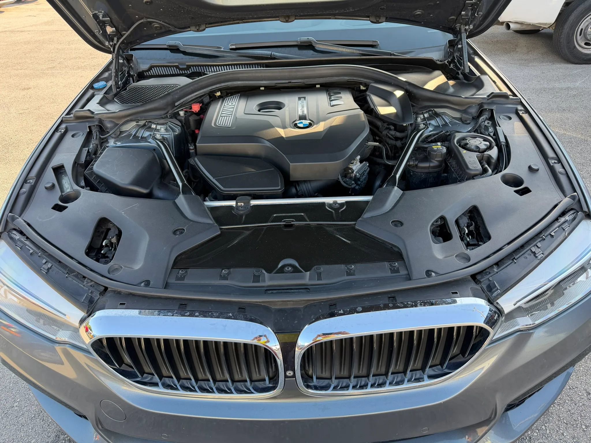 Used 2017 BMW 530i RWD image 26