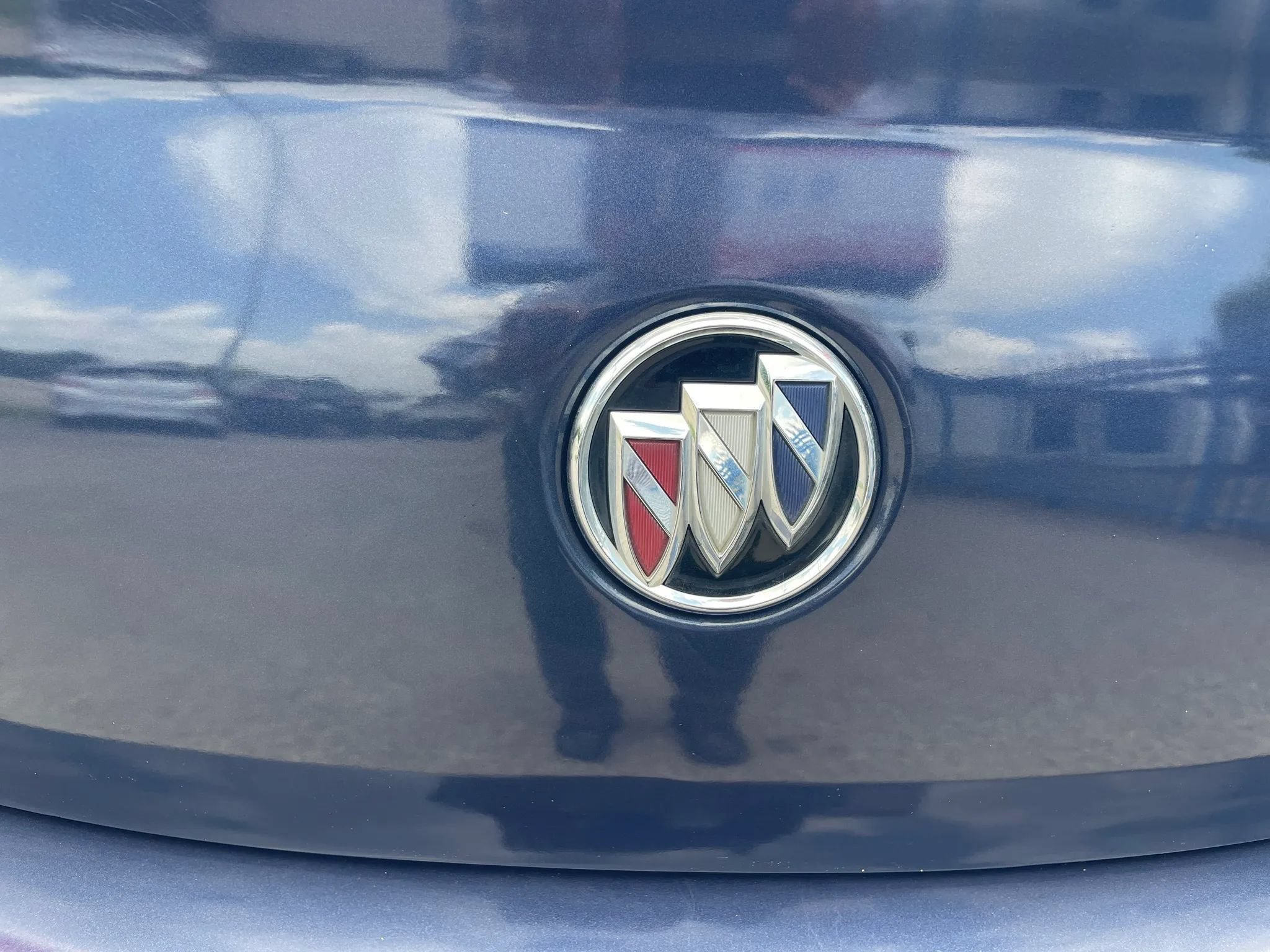 Used 2017 Buick LaCrosse Preferred FWD image 5