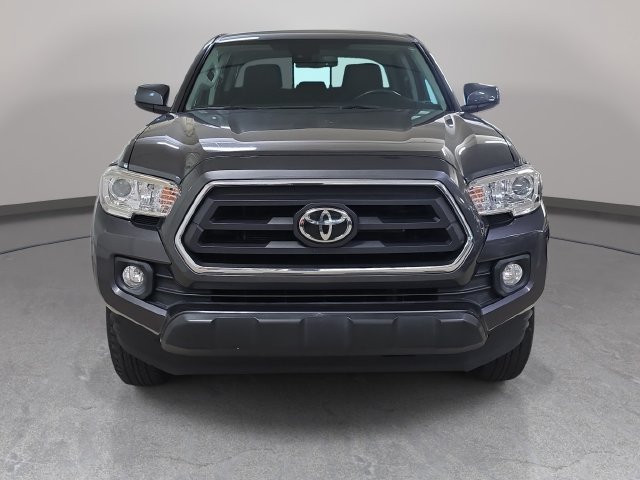 Used 2020 Toyota Tacoma SR5 RWD image 3