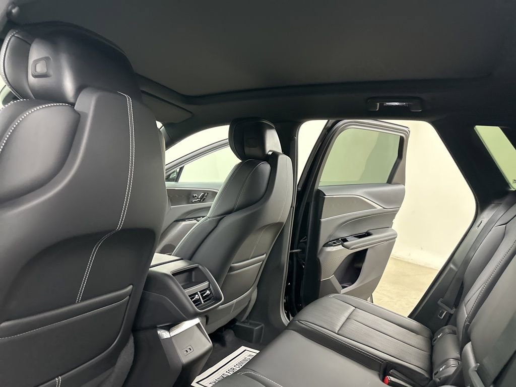 New 2026 Cadillac Lyriq Luxury image 26