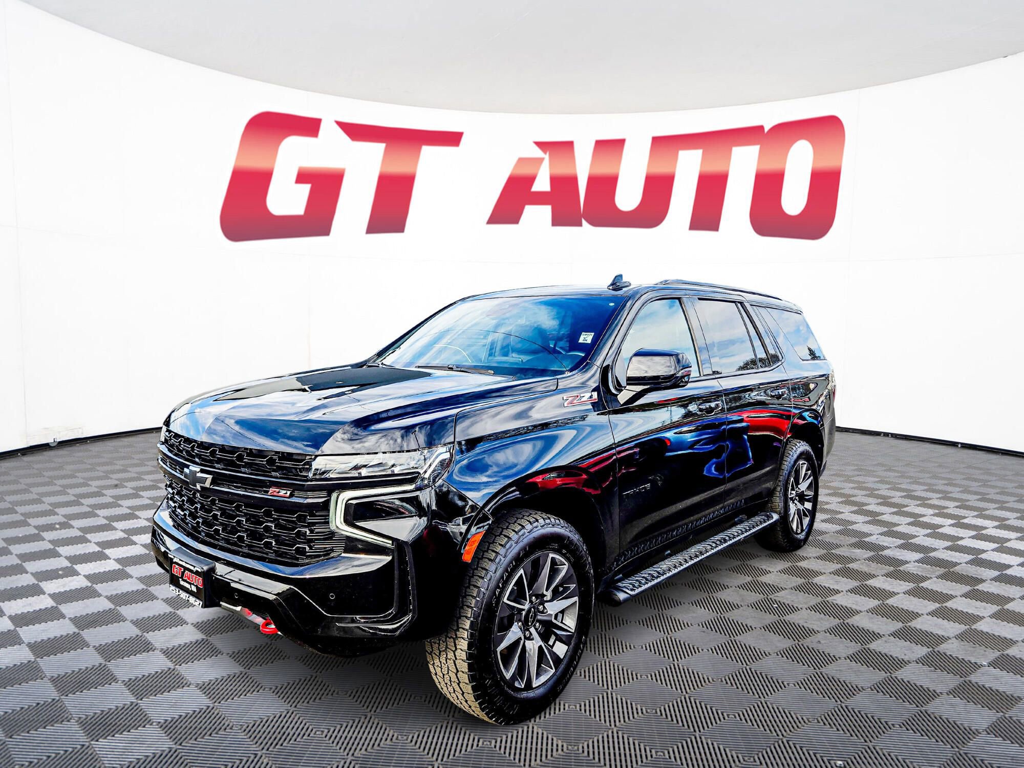 Used 2023 Chevrolet Tahoe Z71 w/ Off-Road Capability Package AWD/4WD image 3