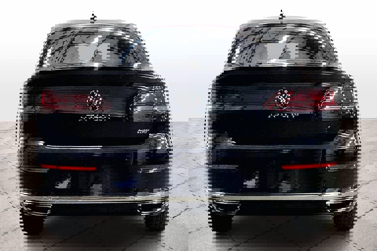 Used 2022 Volkswagen Arteon SEL w/ Black Wheel Package image 7