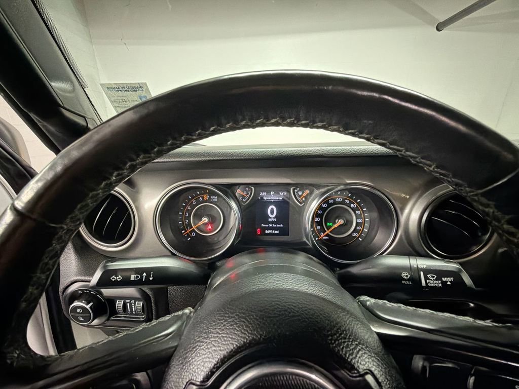 Used 2021 Jeep Gladiator Sport AWD/4WD image 11
