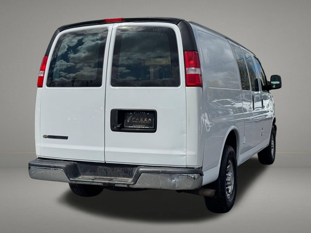 Used 2021 Chevrolet Express 2500 w/ Driver Convenience Package RWD image 8