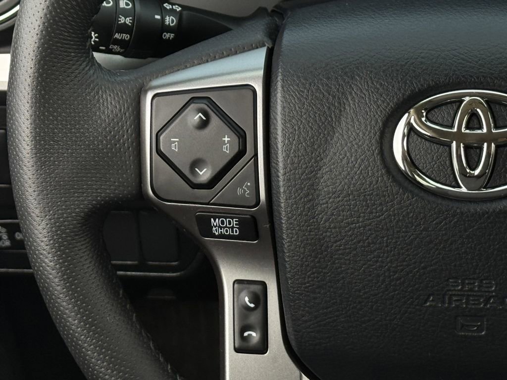 Used 2023 Toyota Tacoma SR5 RWD image 15