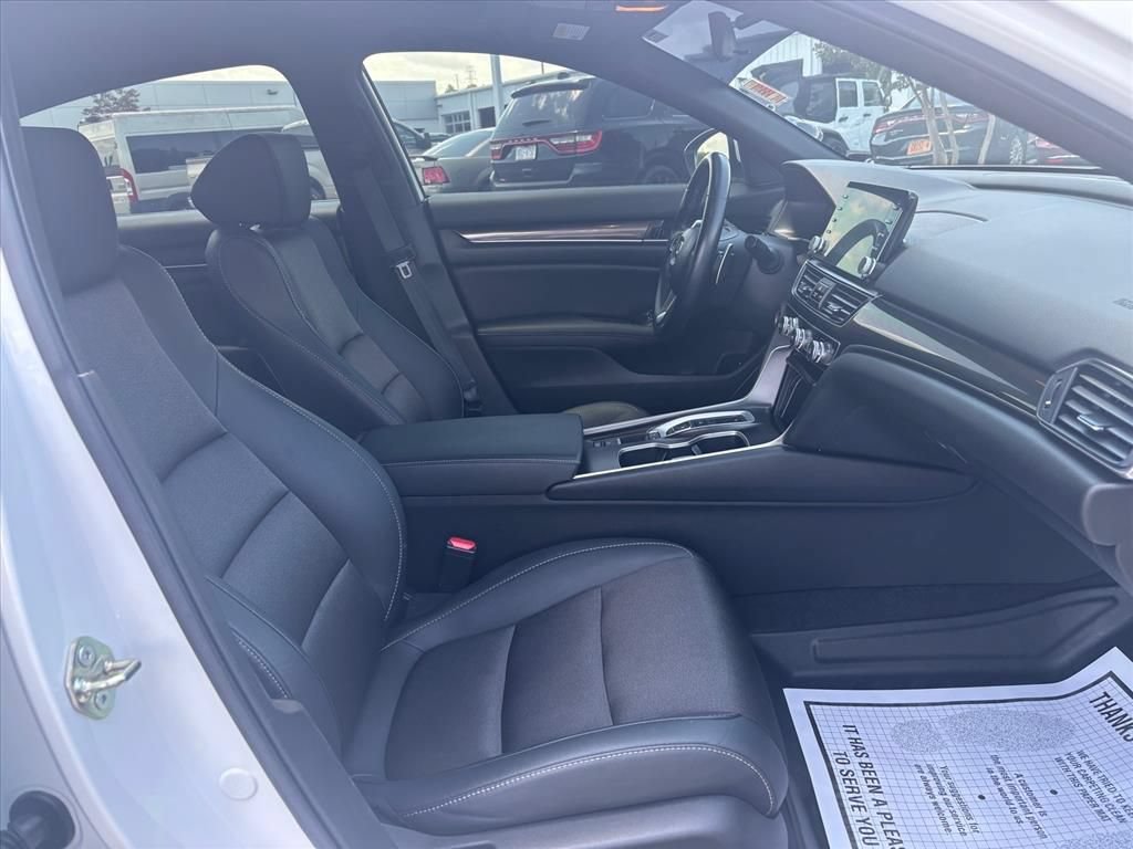 Used 2020 Honda Accord Sport image 15