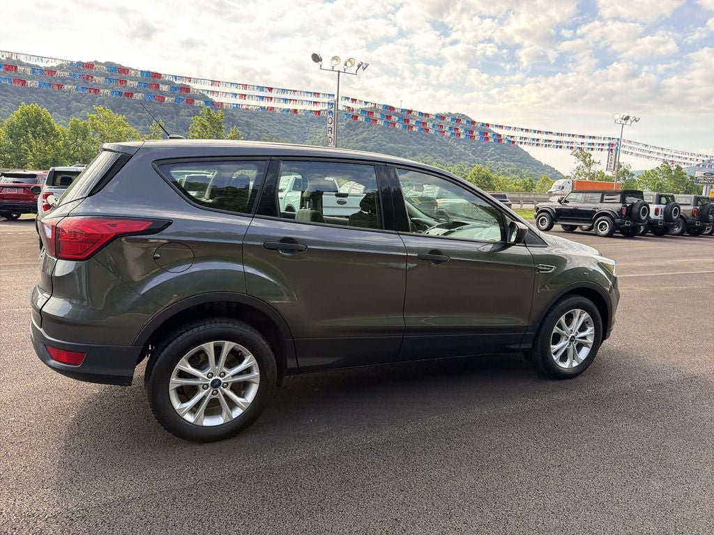 Used 2019 Ford Escape S FWD image 3