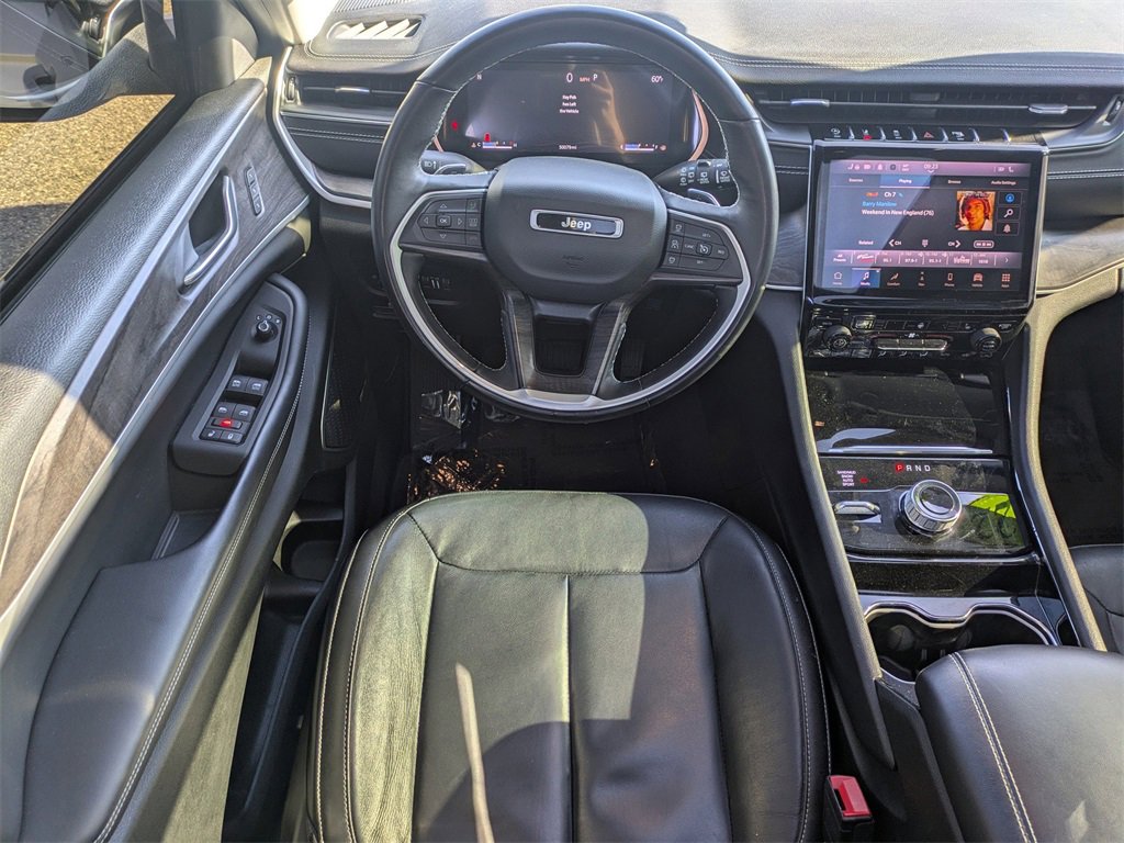 Used 2022 Jeep Grand Cherokee L Limited w/ Trailer Tow Group (B) image 17