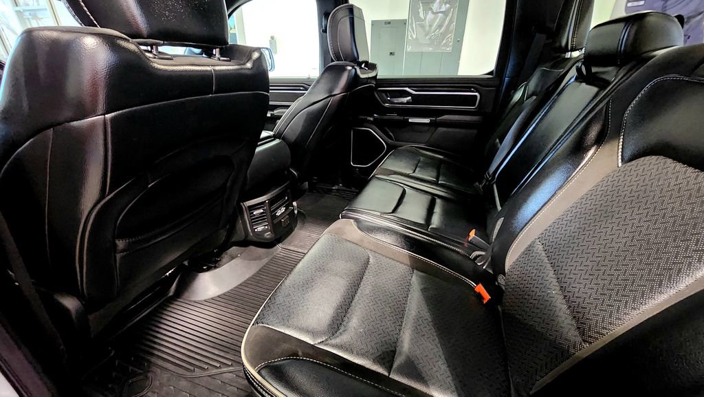 Used 2023 RAM 1500 Laramie image 33