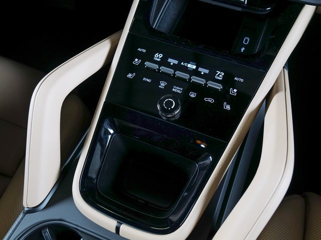 New 2026 Porsche Cayenne AWD/4WD image 16