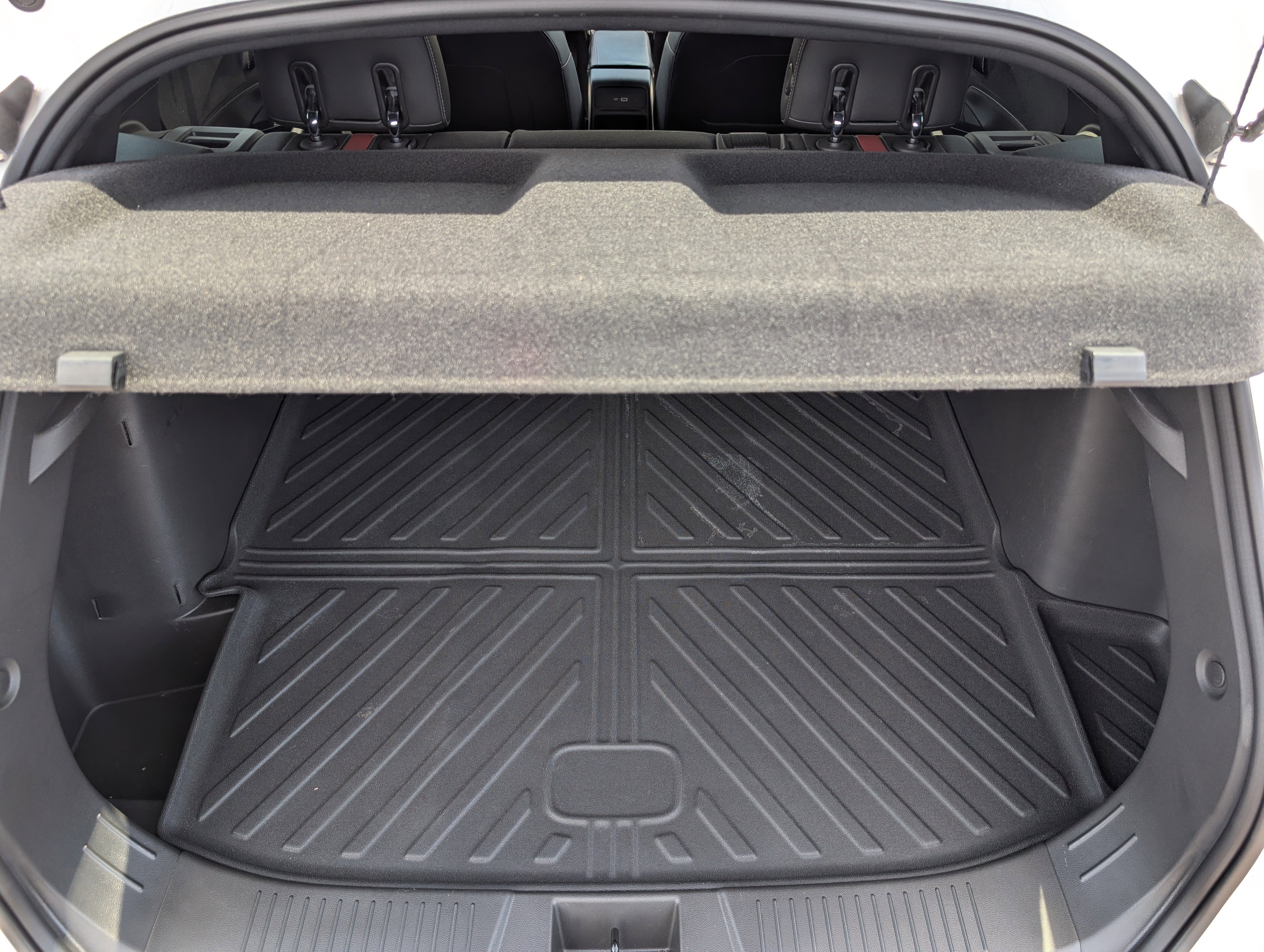 Used 2025 Chevrolet Trax RS w/ Sunroof Package FWD image 14