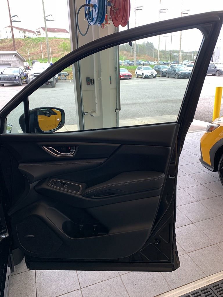 New 2026 Subaru Ascent Limited image 24