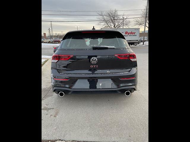 New 2026 Volkswagen GTI SE FWD image 4
