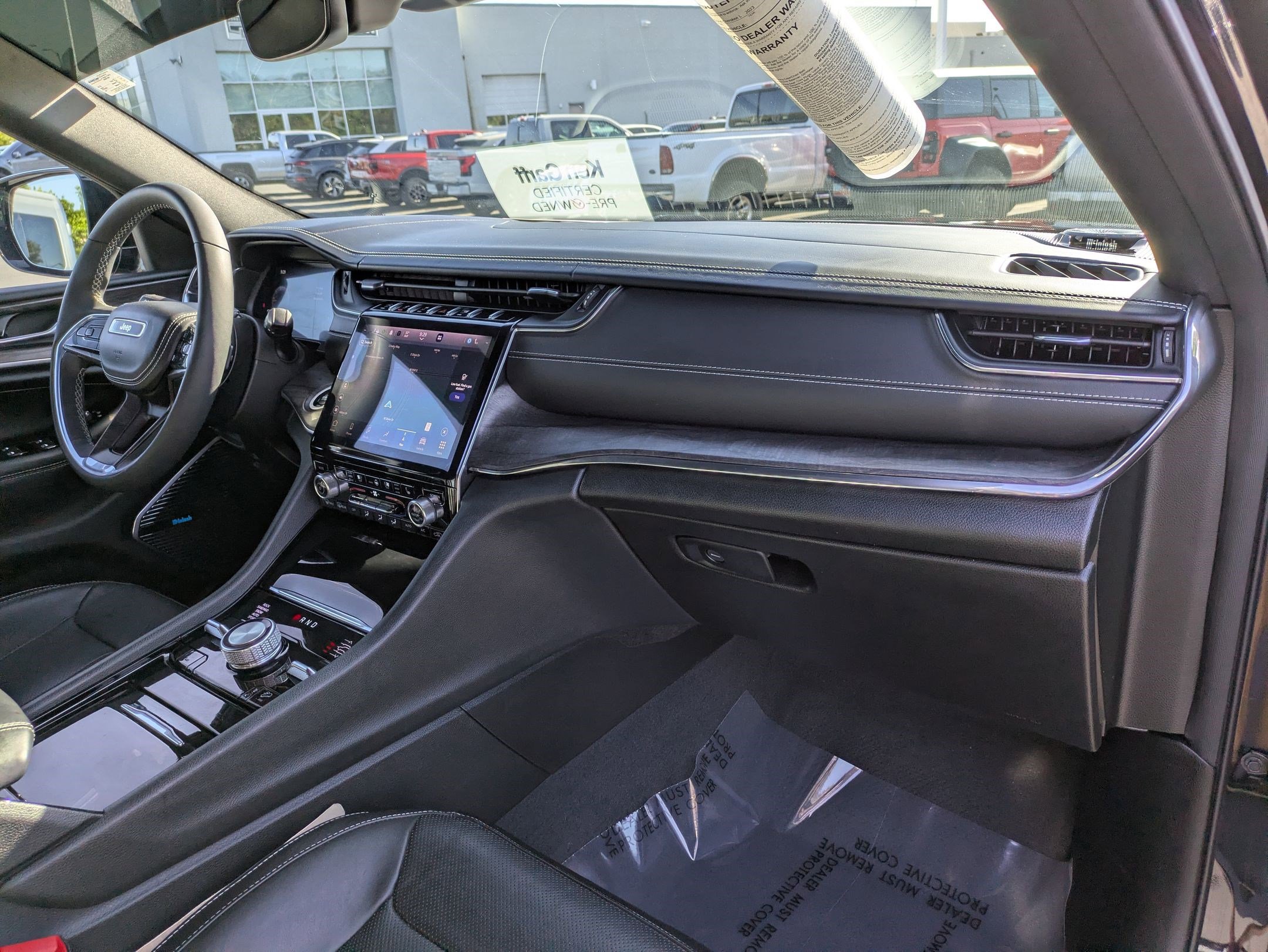 Used 2023 Jeep Grand Cherokee L Overland image 33