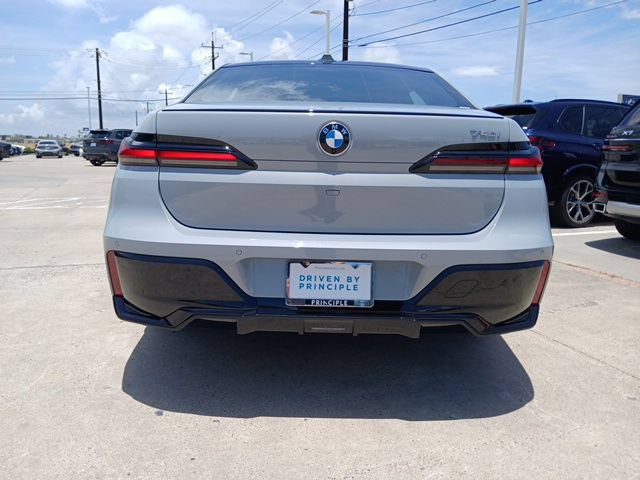 New 2026 BMW 740i w/ Executive Package RWD image 8