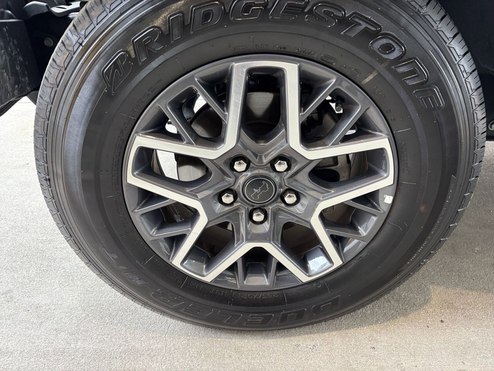 Used 2025 Jeep Wrangler Unlimited Sahara AWD/4WD image 30