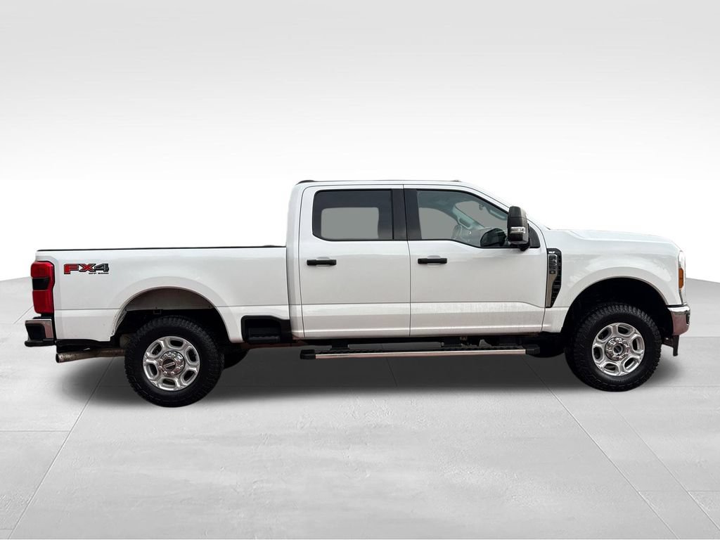 Certified 2025 Ford F250 XLT w/ 360-Degree Camera Package AWD/4WD image 10