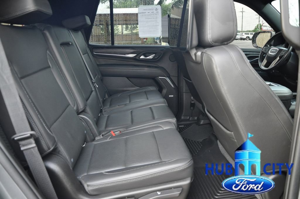 Used 2021 GMC Yukon Denali w/ Denali Ultimate Package AWD/4WD image 14