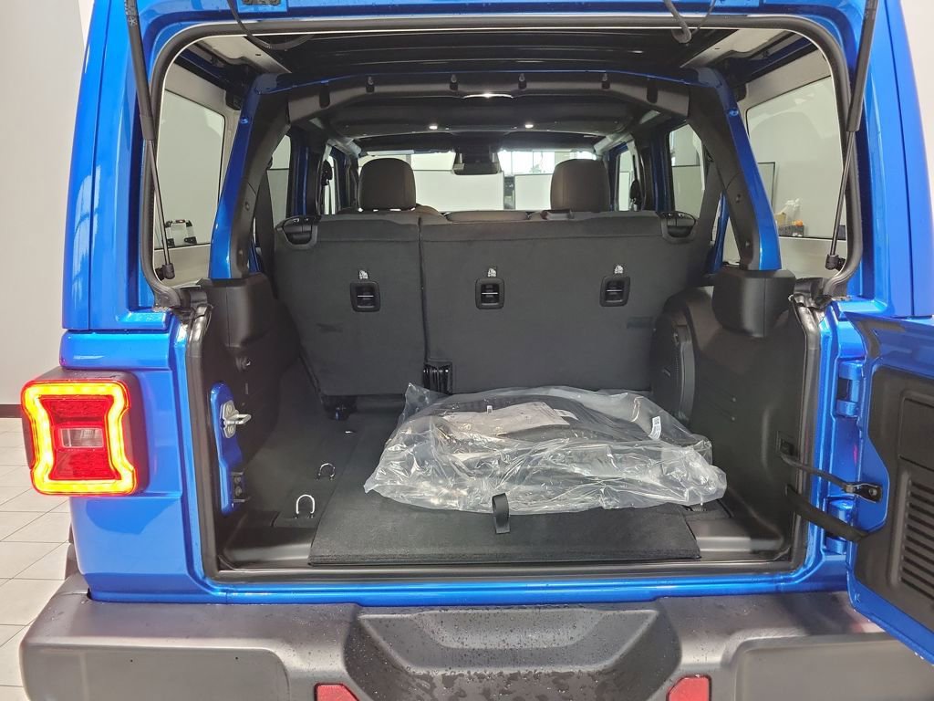 New 2026 Jeep Wrangler Sahara w/ Technology Group image 7