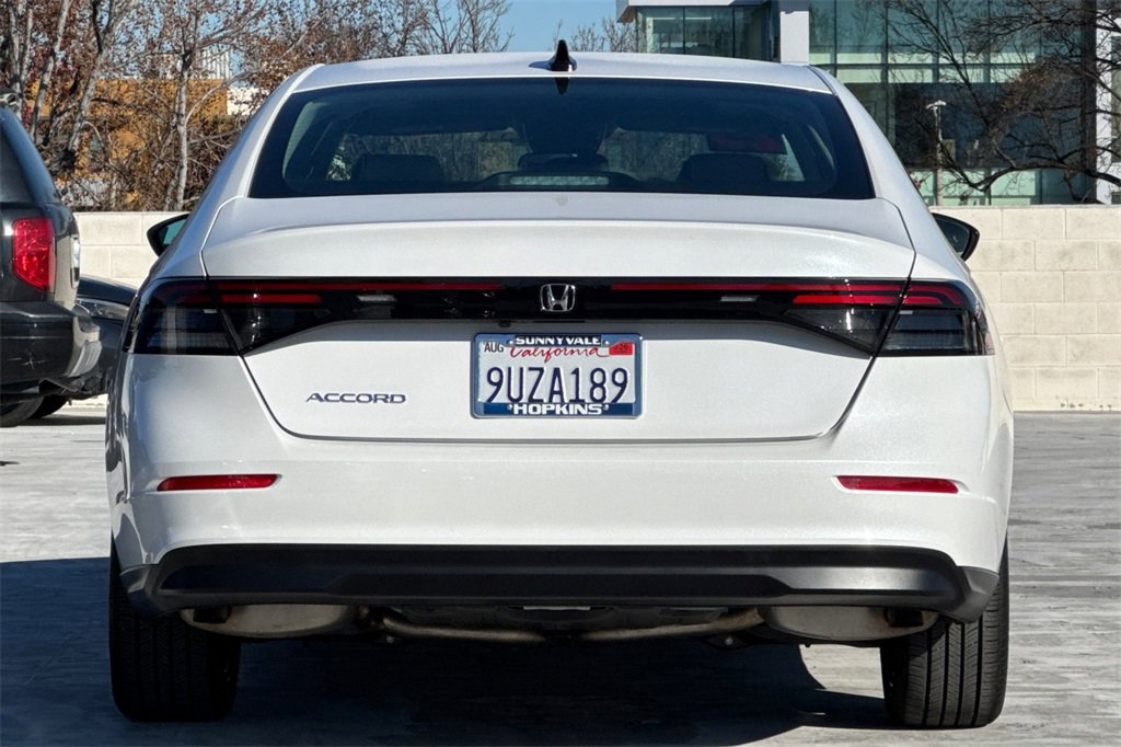 Certified 2025 Honda Accord SE image 4