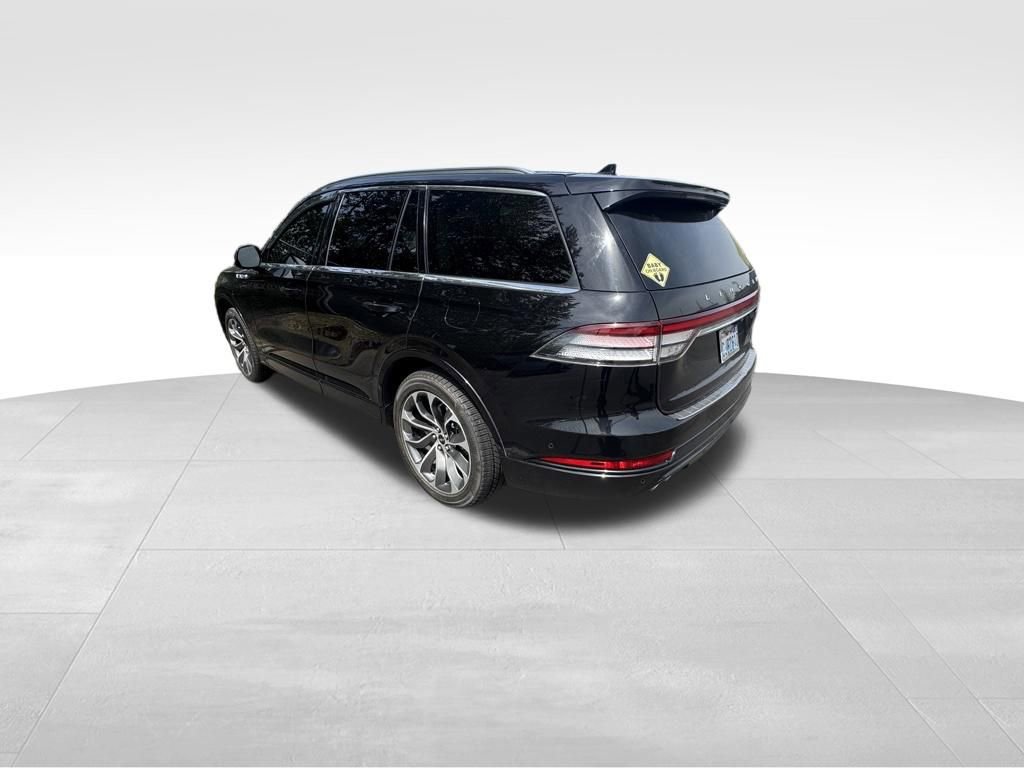 Used 2023 Lincoln Aviator Grand Touring w/ Equipment Group 301A AWD/4WD image 10