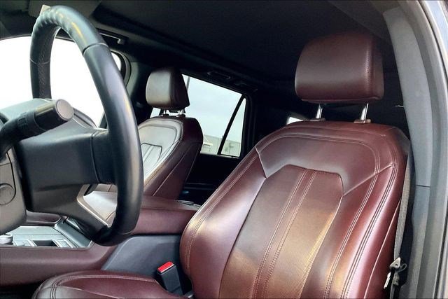 Used 2024 Ford Expedition Max Limited image 9