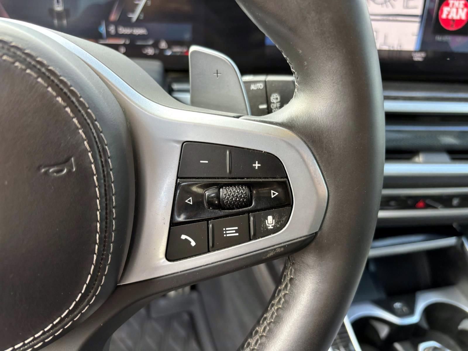 Used 2023 BMW X7 xDrive40i w/ M Sport Package image 18