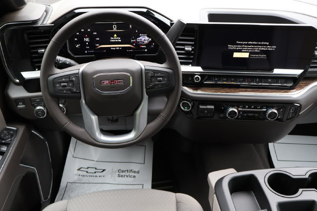 New 2026 GMC Sierra 1500 SLE w/ Preferred Package AWD/4WD image 6