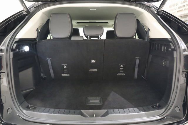 Used 2024 MAZDA CX-90 3.3 Turbo w/ Preferred Package image 33