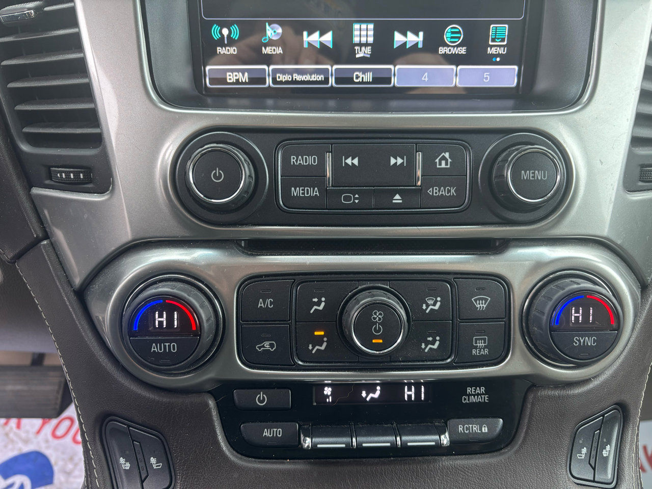 Used 2018 Chevrolet Tahoe LT image 26