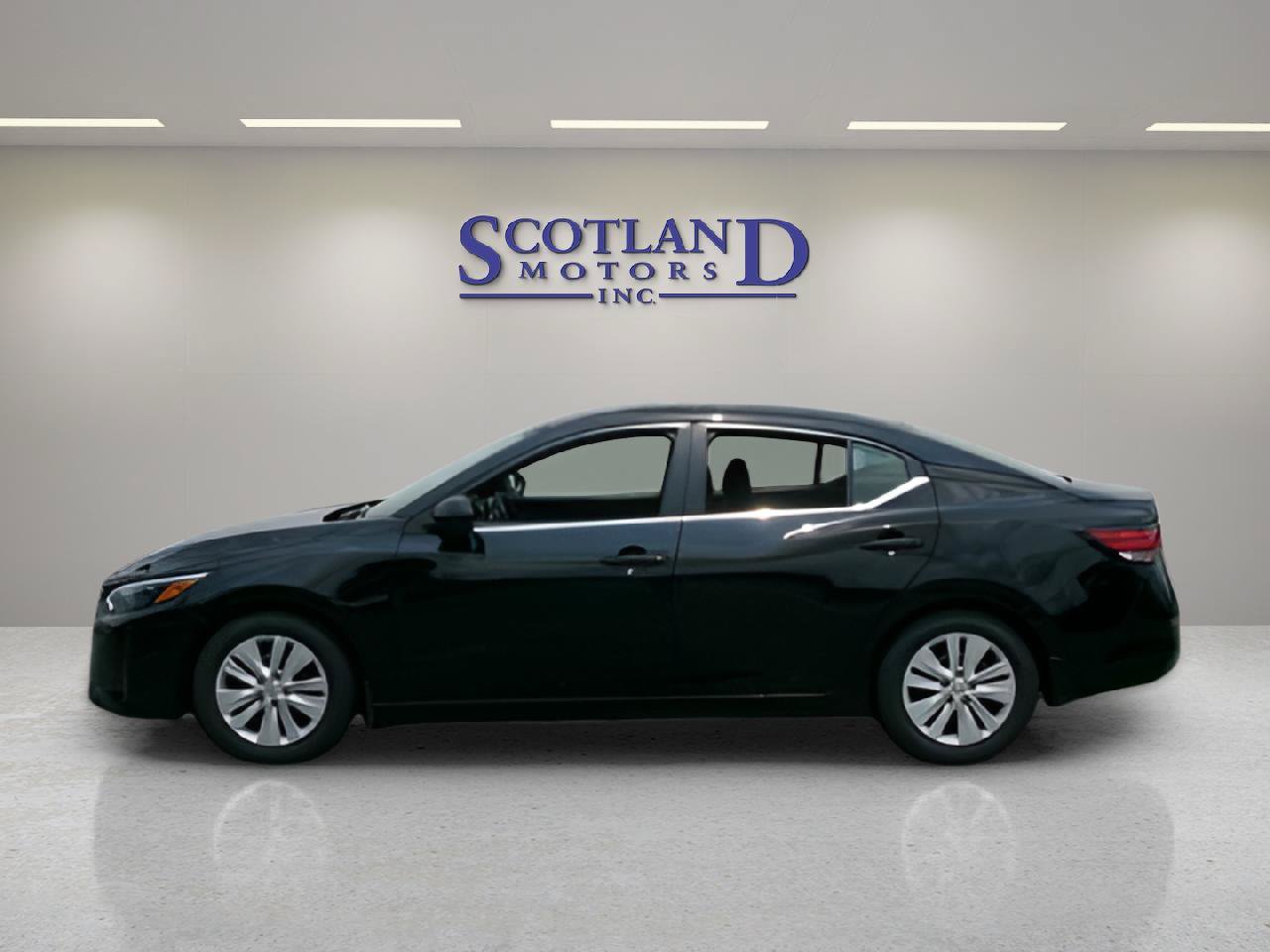 Used 2025 Nissan Sentra S FWD image 1