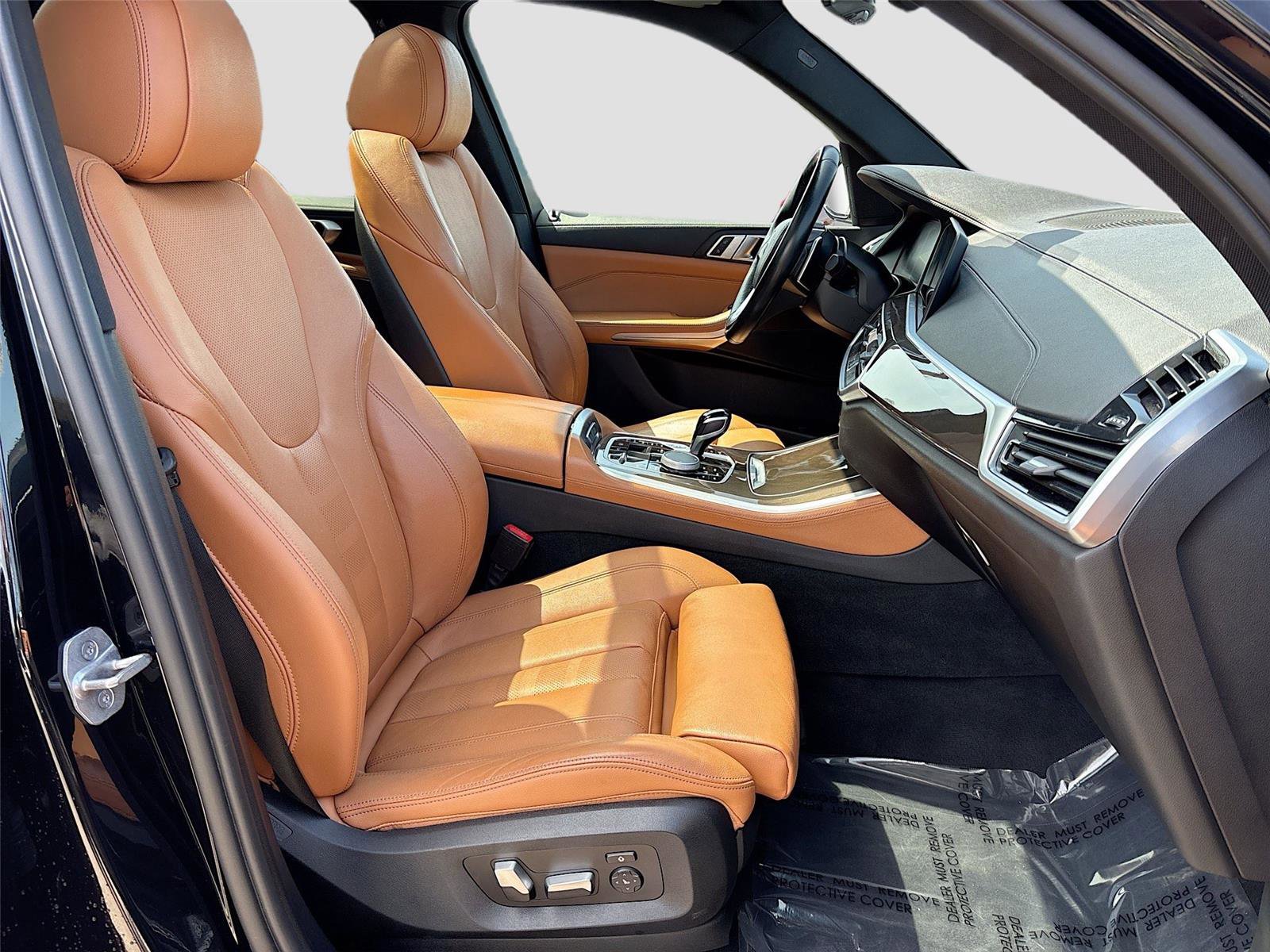 Used 2022 BMW X5 xDrive45e w/ Parking Assistance Package AWD/4WD image 29