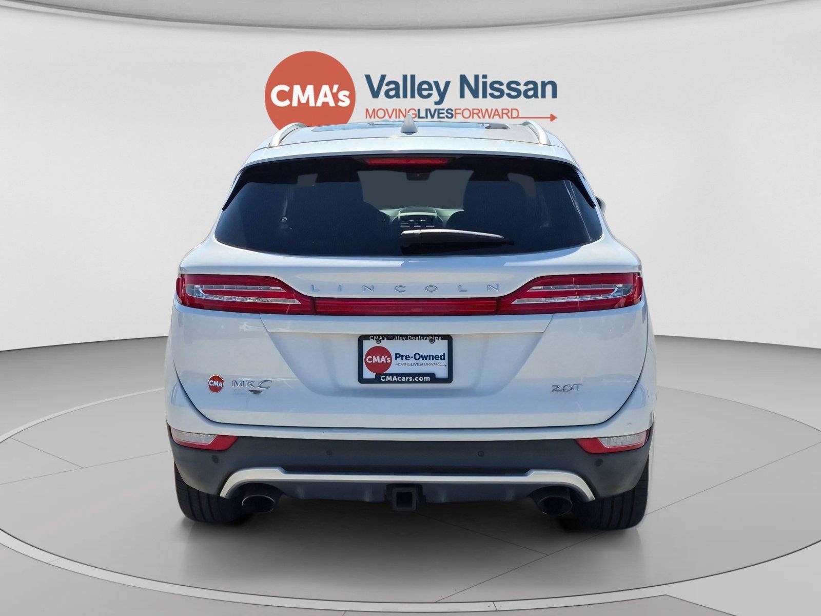Used 2017 Lincoln MKC Reserve FWD image 4