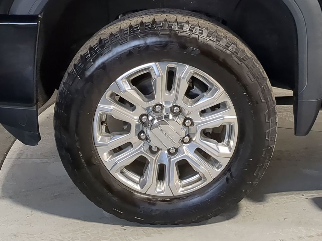 Used 2021 GMC Sierra 2500 Denali w/ Denali Ultimate Package AWD/4WD image 27