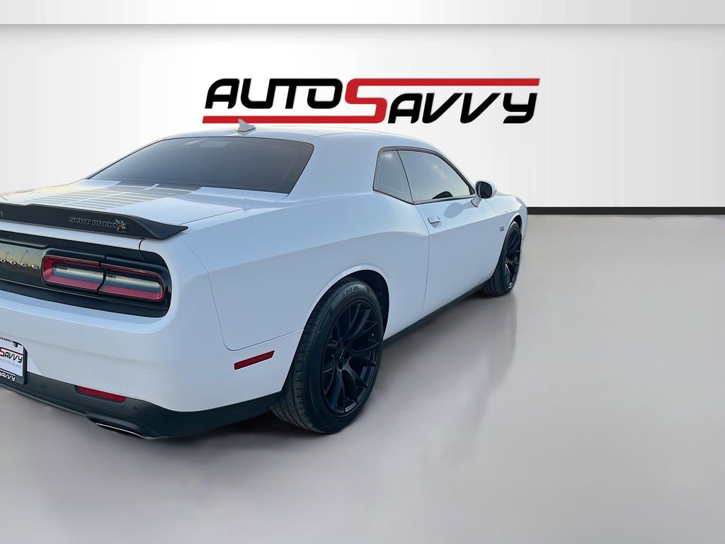 Used 2022 Dodge Challenger R/T Scat Pack w/ Driver Convenience Group RWD image 7