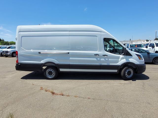 New 2026 Ford Transit 250 148 High Roof Extended w/ Load Area Protection Package RWD image 4