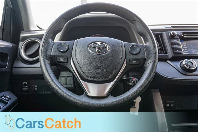 Used 2016 Toyota RAV4 LE FWD image 24