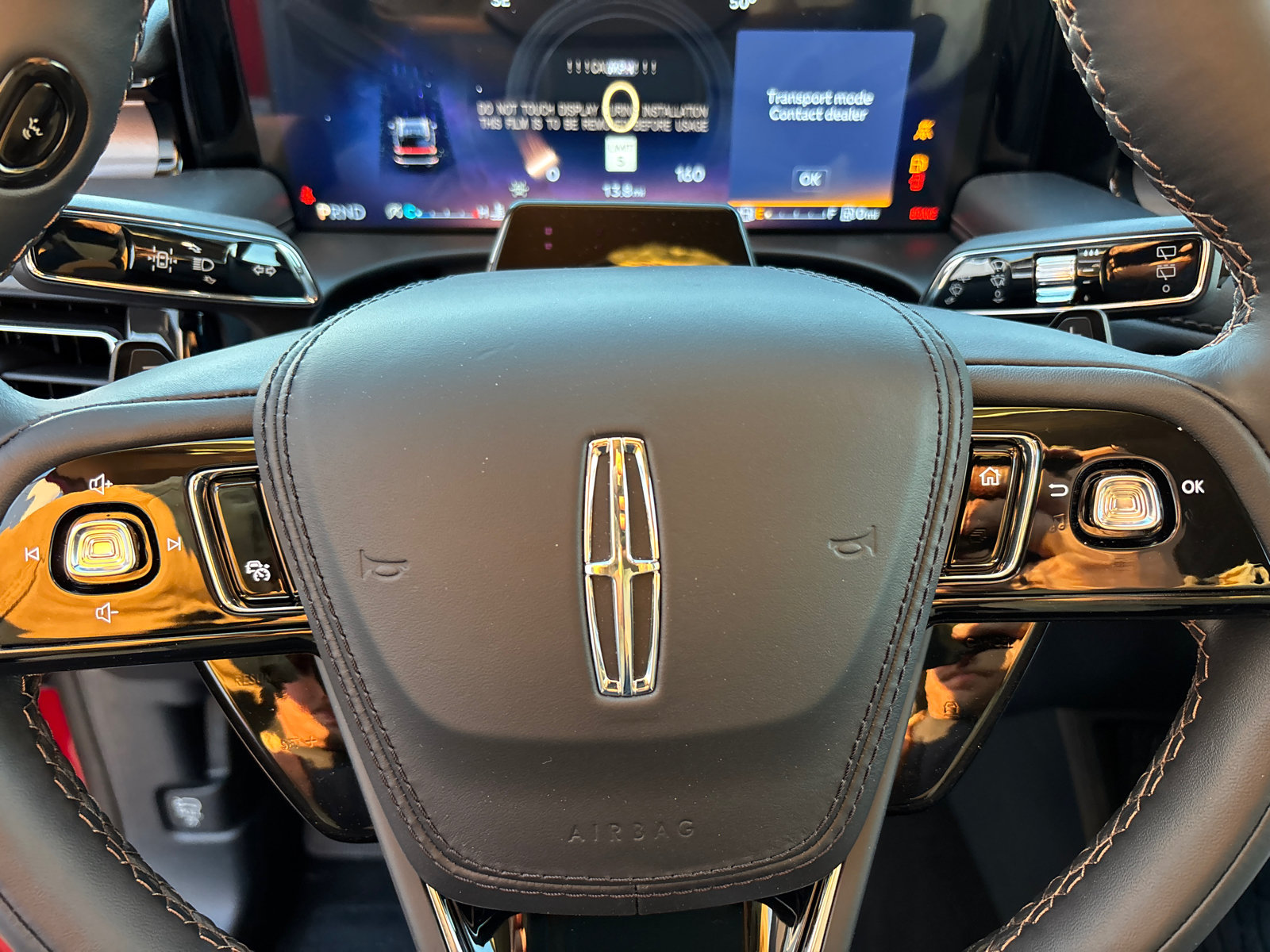 New 2027 Lincoln Aviator AWD image 15
