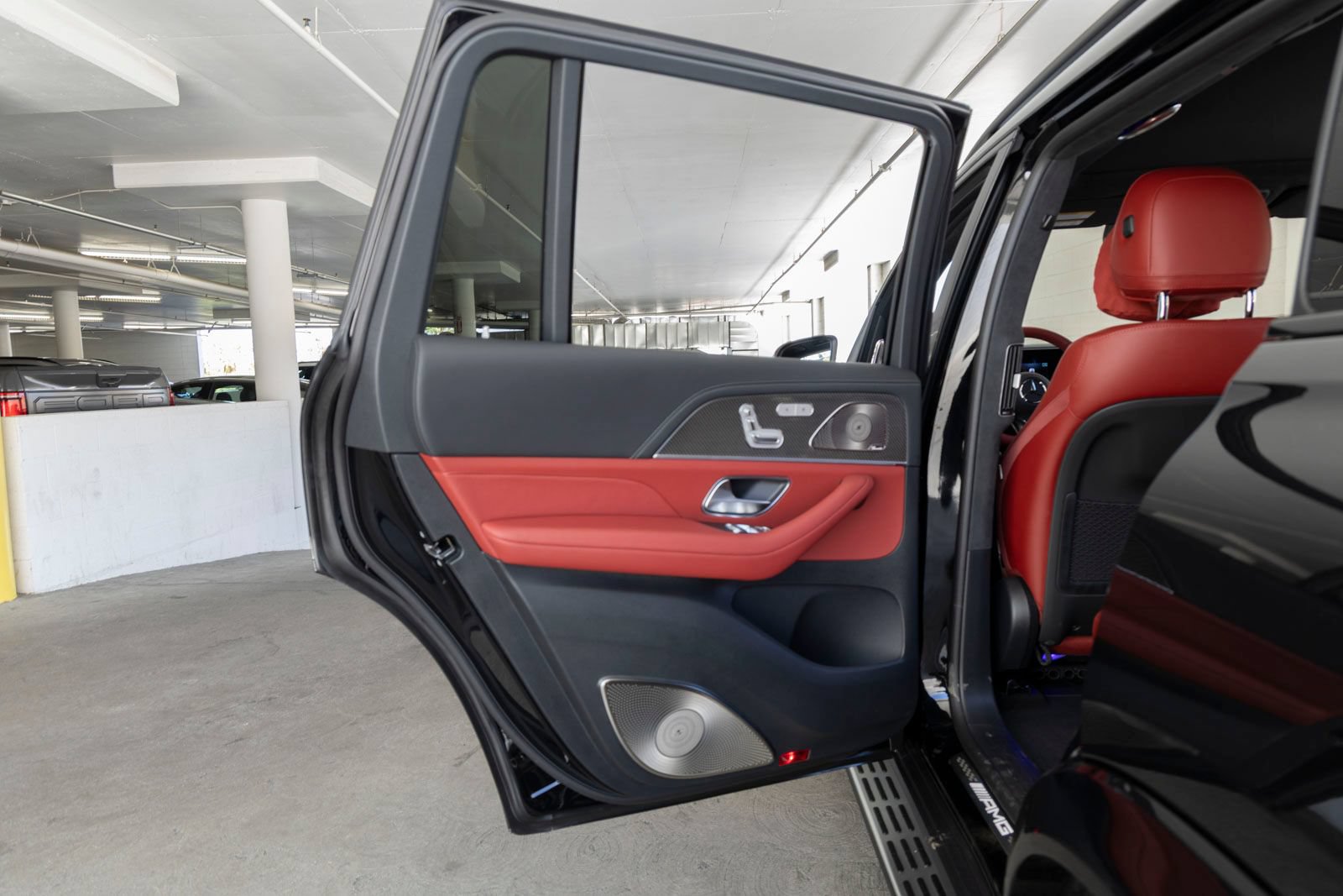 New 2026 Mercedes-Benz GLS 63 AMG 4MATIC image 19