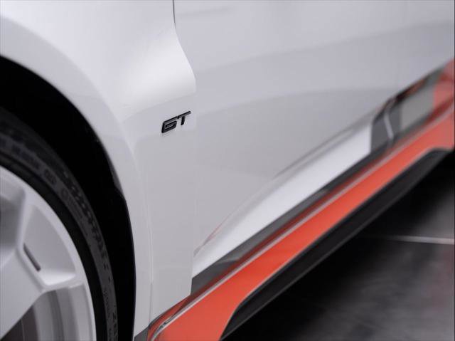 Used 2025 Audi RS 6 performance image 35